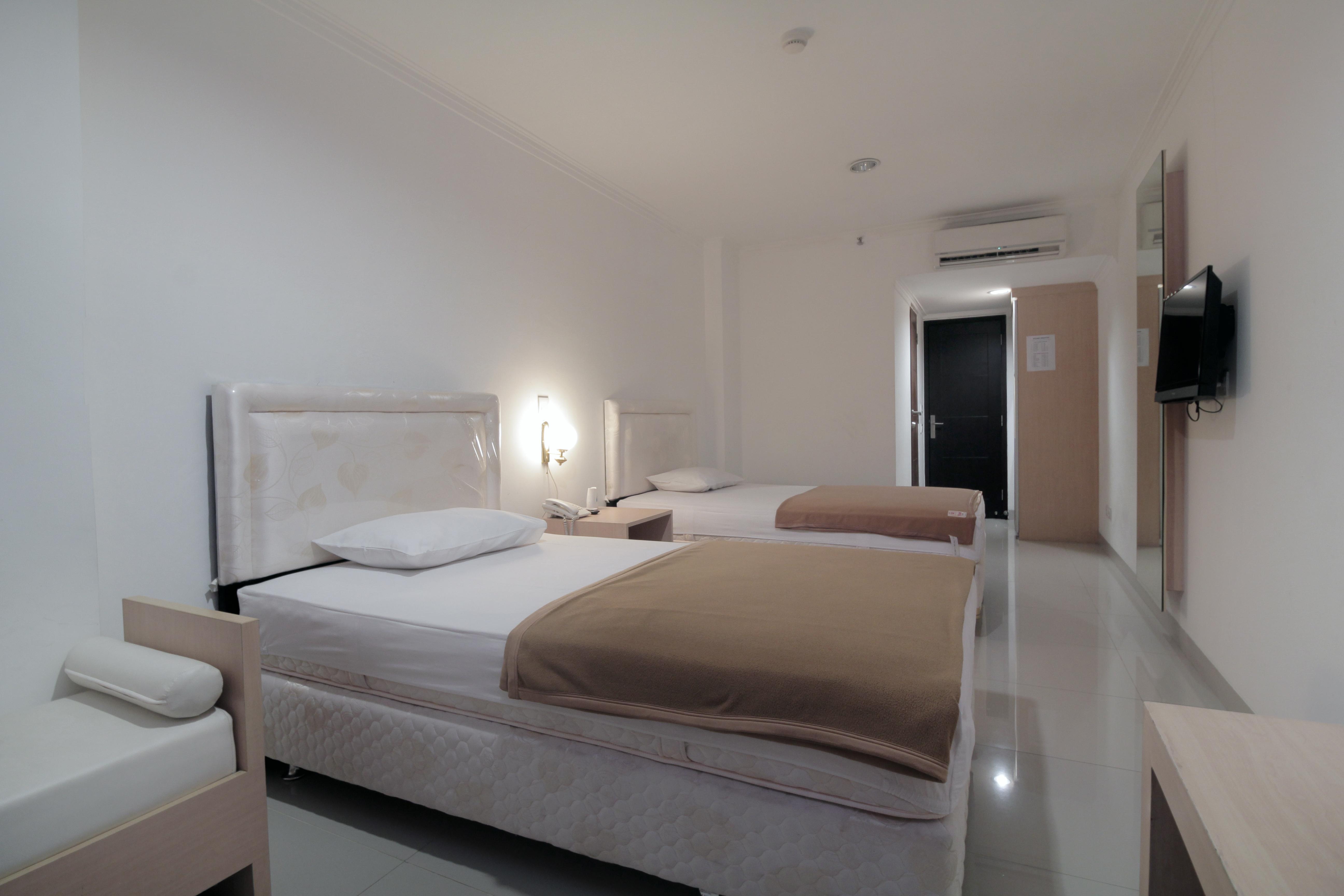 Hotel Inkopdit Jakarta Exterior photo